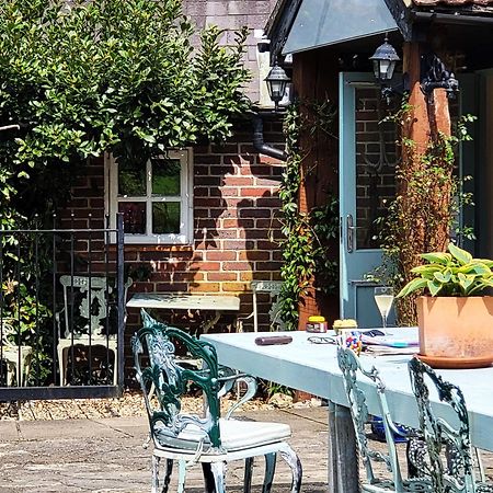 Escape The Ordinary - Piddle Inn The Home Private Self Cater Holiday Дорчестър Екстериор снимка